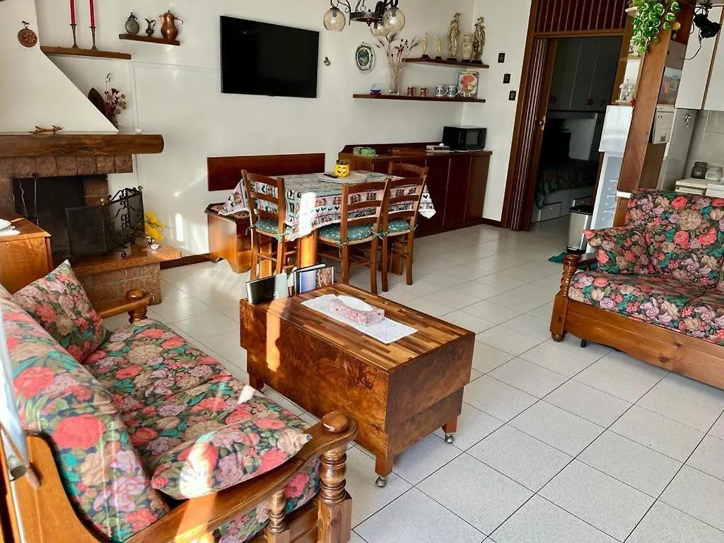 Apartment 4 Seasons Above Lago Di Como Taceno